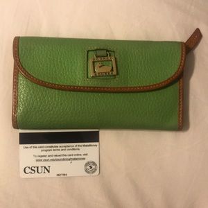 DOONEY & BOURKE Wallet Clutch